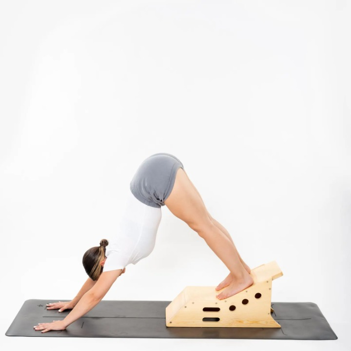 Simhasana Box